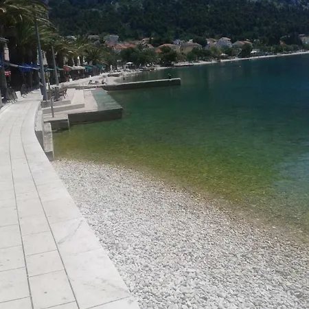 Trutina Πανσιόν 3*